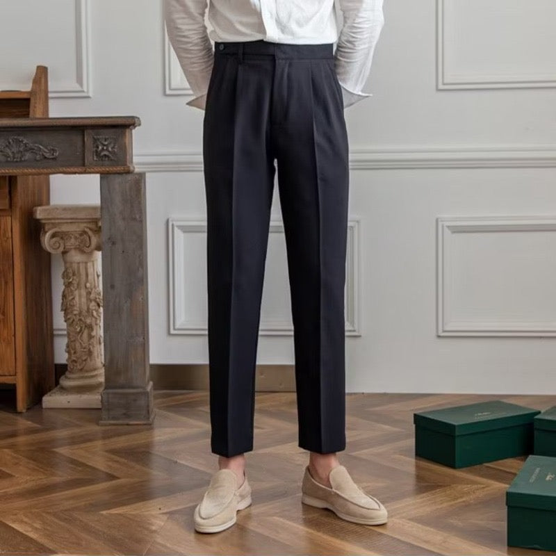 Kingsbridge Buckle-Tab Trousers - Black